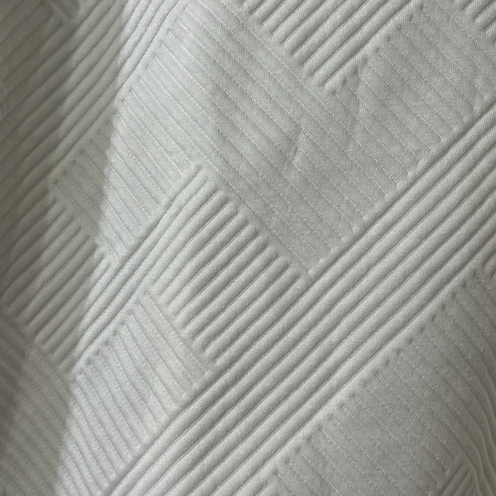 See N Be Seen white textured V-neck collared pullover 3x - Picture 2 of 8